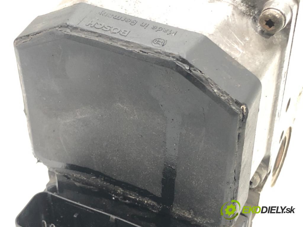 AUDI A6 C5 Avant (4B5) 1997 - 2005    2.4 121 kW [165 KM] benzyna 1997 - 2005  Pumpa ABS 0273004285 (Pumpy ABS)
