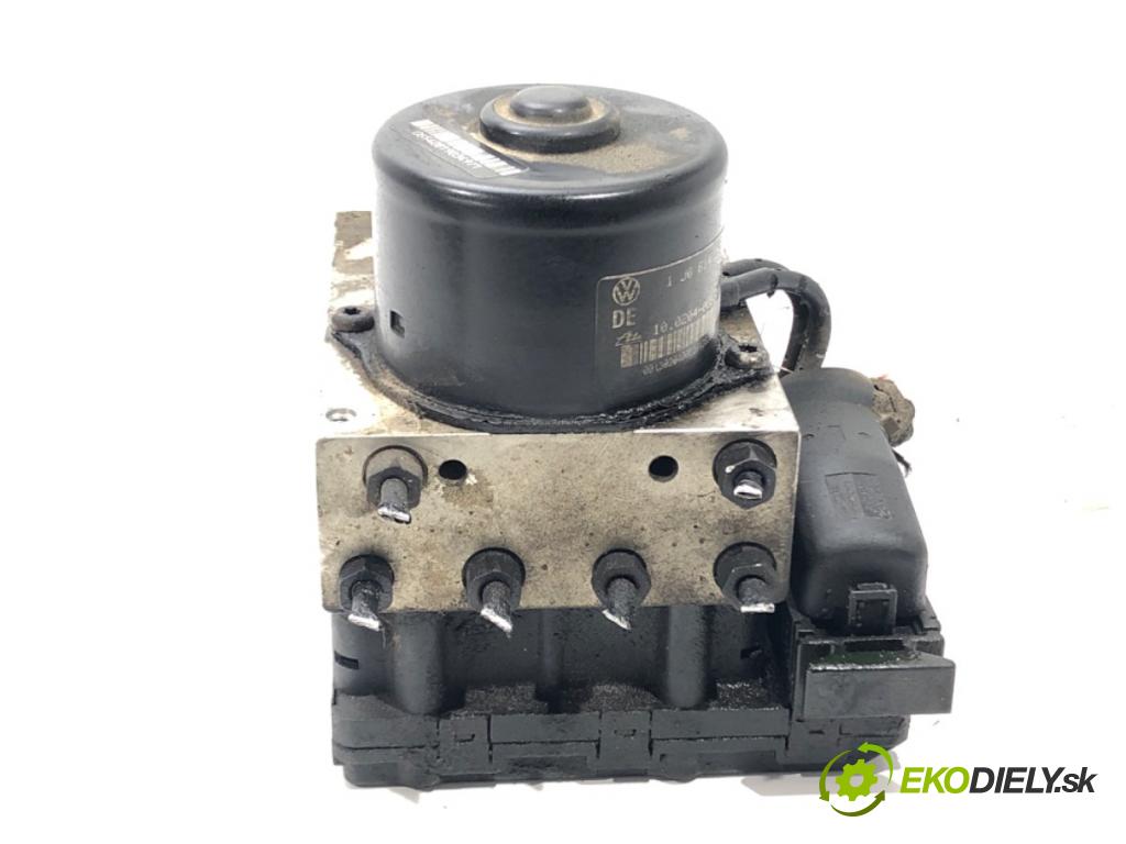AUDI A3 (8L1) 1996 - 2006    1.9 TDI 66 kW [90 KM] olej napędowy 1996 - 2001  Pumpa ABS 1J0907379E (Pumpy ABS)