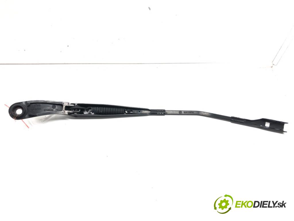 ALFA ROMEO GIULIA (952_) 2015 - 2022    2.0 Veloce (952ACA25) 206 kW [280 KM] benzyna 2016  ramena stěrače pravý přední část 50532570