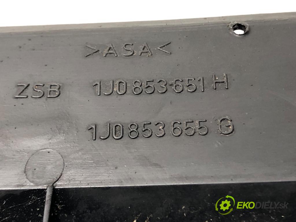 VW GOLF IV (1J1) 1997 - 2008    1.4 16V 55 kW [75 KM] benzyna 1997 - 2004  mřížka maska 1J0853651H (Mřížky (masky) chladičů)