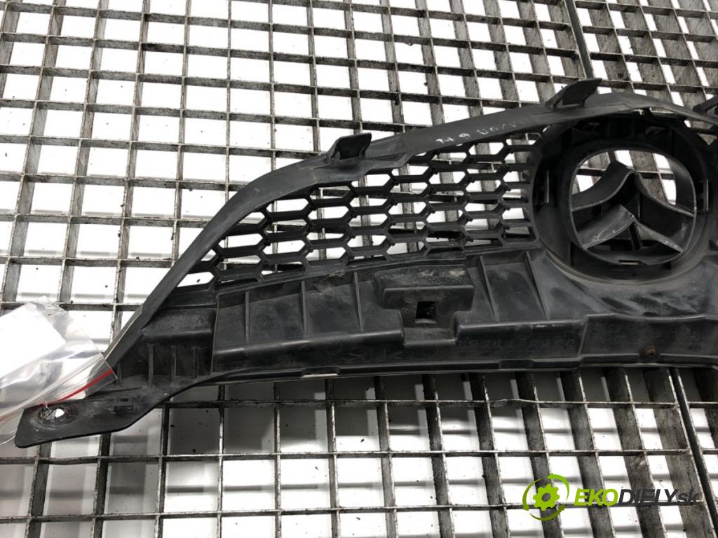 MAZDA 6 Station Wagon (GY) 2002 - 2008    2.0 (GYEW) 104 kW [141 KM] benzyna 2002 - 2007  mřížka maska GR1L50712 (Mřížky (masky) chladičů)