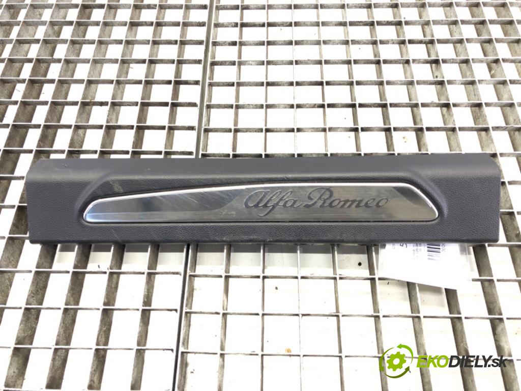 ALFA ROMEO GIULIA (952_) 2015 - 2022    2.0 Veloce (952ACA25) 206 kW [280 KM] benzyna 2016  Lišta prahová ľavá strana 156107575 (Lišty prahové)