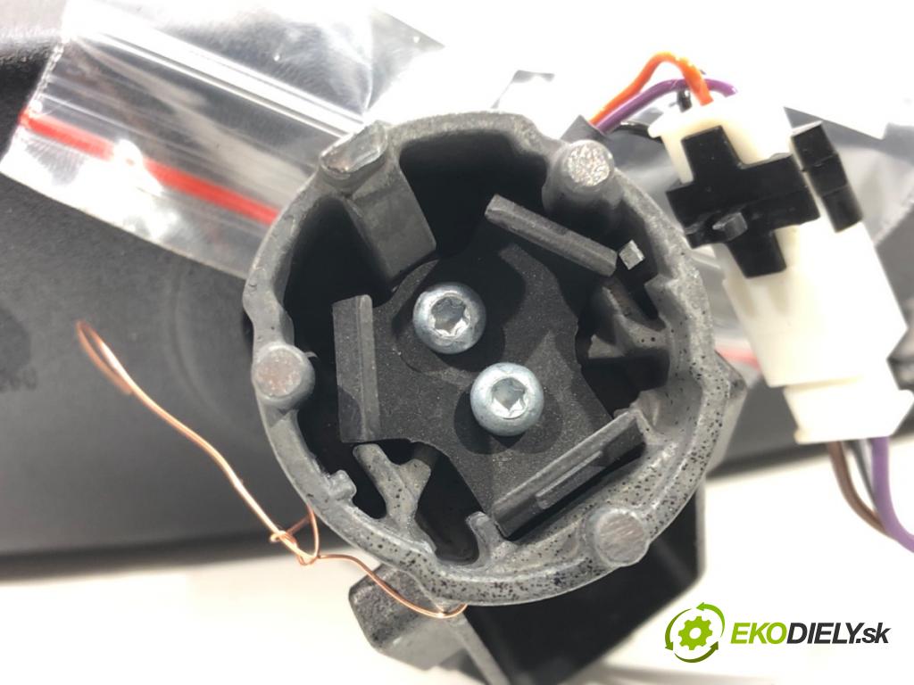 FORD GALAXY II (WA6) 2006 - 2015    2.0 TDCi 120 kW [163 KM] olej napędowy 2010 - 2015  zpětné zrcátko vnitřní AU5A-17E678-AD (Světla vnitřní)