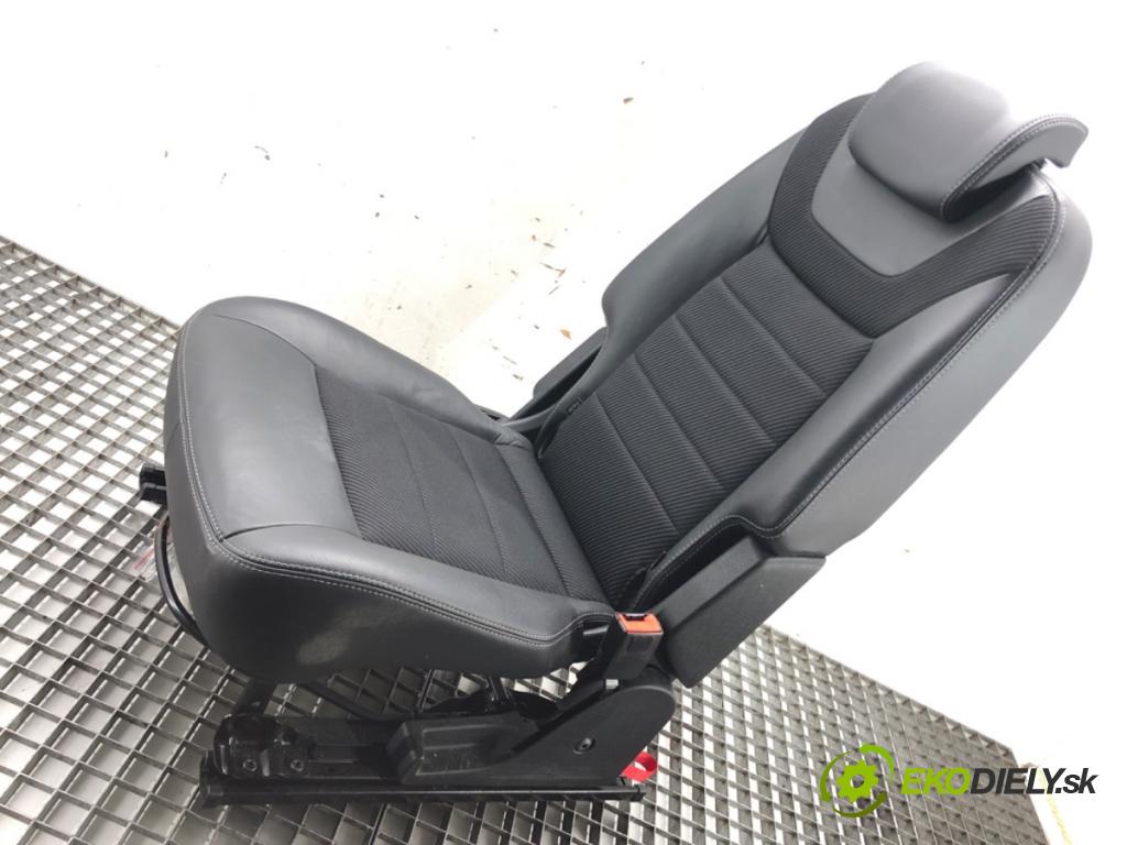 FORD GALAXY II (WA6) 2006 - 2015    2.0 TDCi 120 kW [163 KM] olej napędowy 2010 - 2015  Sedadlo zadný druhý rad  (Sedačky, sedadlá)