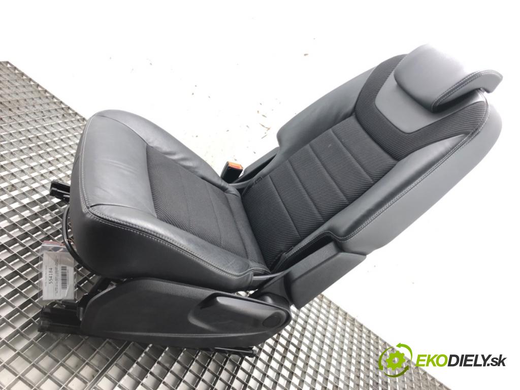FORD GALAXY II (WA6) 2006 - 2015    2.0 TDCi 120 kW [163 KM] olej napędowy 2010 - 2015  Sedadlo zadný druhý rad  (Sedačky, sedadlá)