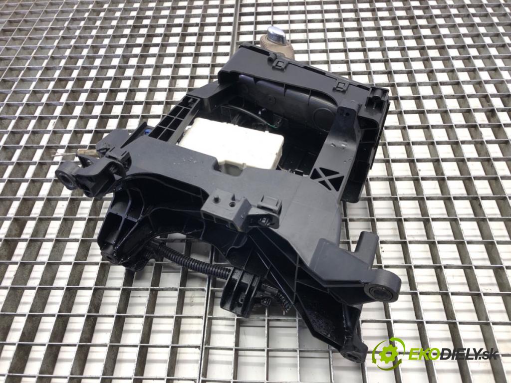 TOYOTA AVALON sedan (_X2_) 1999 - 2005    3.0 (MCX20) 157 kW [214 KM] benzyna 1999 - 2004  Kulisa  (Rýchlostné páky / kulisy)