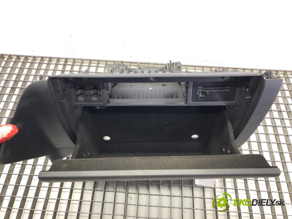 VW GOLF VII Variant (BA5, BV5) 2013 - 2022    1.6 TDI 81 kW [110 KM] olej napędowy 2013 - 2017  Priehradka, kastlík spolujazdca  (Priehradky, kastlíky)