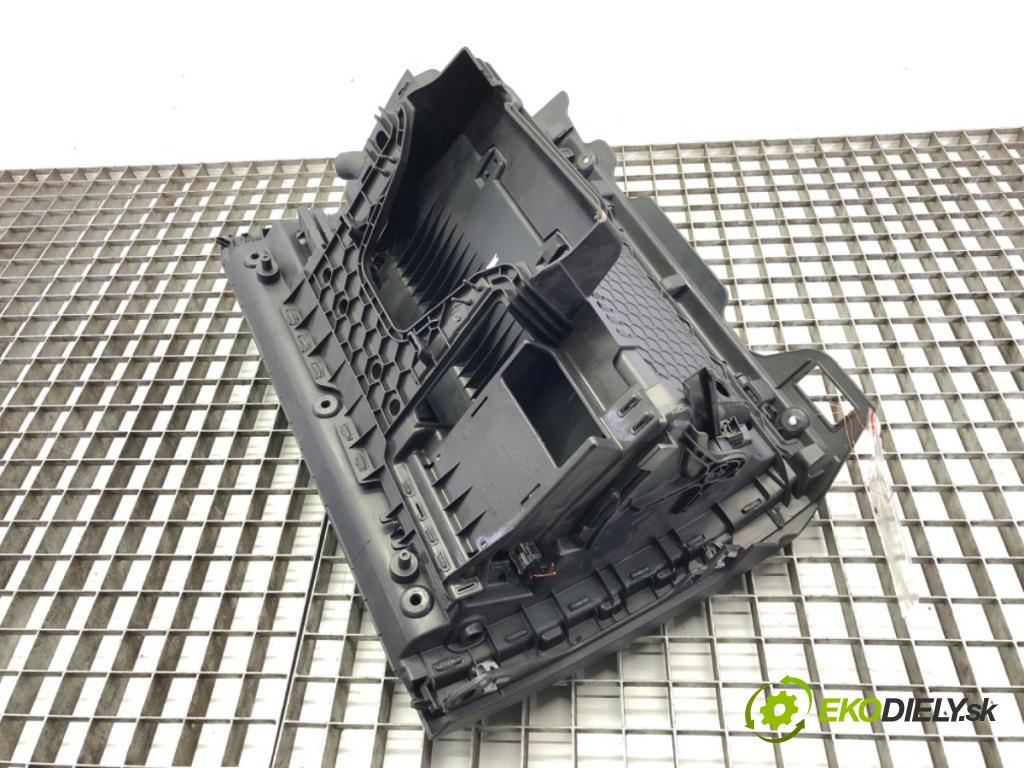 VW GOLF VII Variant (BA5, BV5) 2013 - 2022    1.6 TDI 81 kW [110 KM] olej napędowy 2013 - 2017  Priehradka, kastlík spolujazdca  (Priehradky, kastlíky)