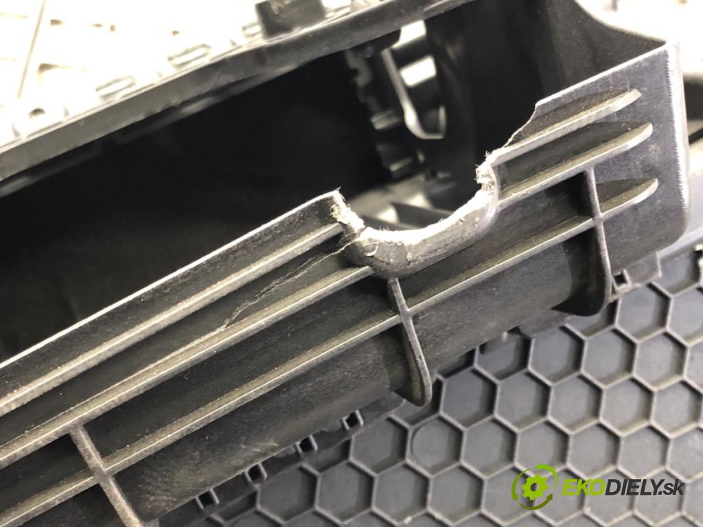 VW GOLF VII Variant (BA5, BV5) 2013 - 2022    1.6 TDI 81 kW [110 KM] olej napędowy 2013 - 2017  Priehradka, kastlík spolujazdca  (Priehradky, kastlíky)