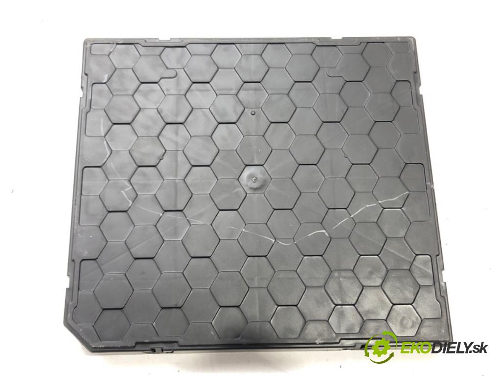 VW GOLF VII Variant (BA5, BV5) 2013 - 2022    1.6 TDI 81 kW [110 KM] olej napędowy 2013 - 2017  Modul komfortu 5Q0937086AK (Moduly komfortu)