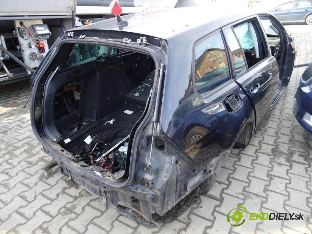 VW GOLF VII Variant (BA5, BV5) 2013 - 2022    1.6 TDI 81 kW [110 KM] olej napędowy 2013 - 2017  ČTVRŤÁK zadní část blatník střecha práh
