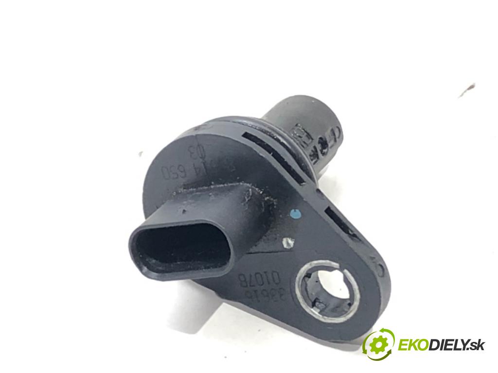 BMW 3 (F30, F80) 2011 - 2018    340 i xDrive 240 kW [326 KM] benzyna 2015 - 2018  snímač pozice vačkového hřídele 8614650 (Snímače polohy kliky, vačky)