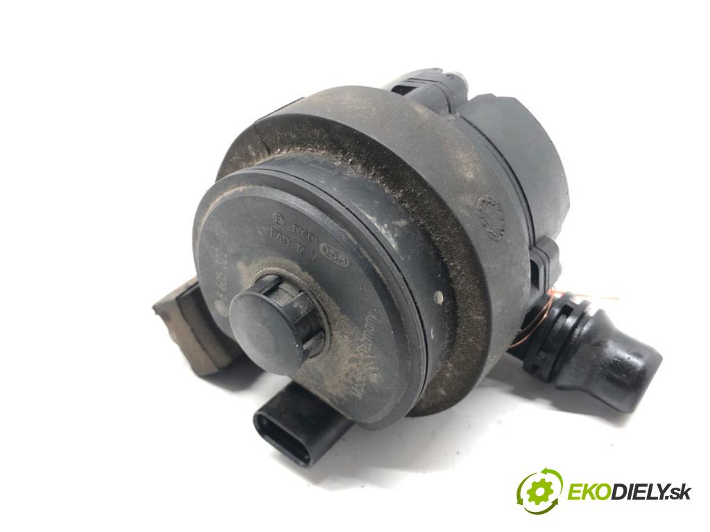 BMW 3 (F30, F80) 2011 - 2018    340 i xDrive 240 kW [326 KM] benzyna 2015 - 2018  DALŠÍ: pumpa vody 8605322 (Vodní pumpy)