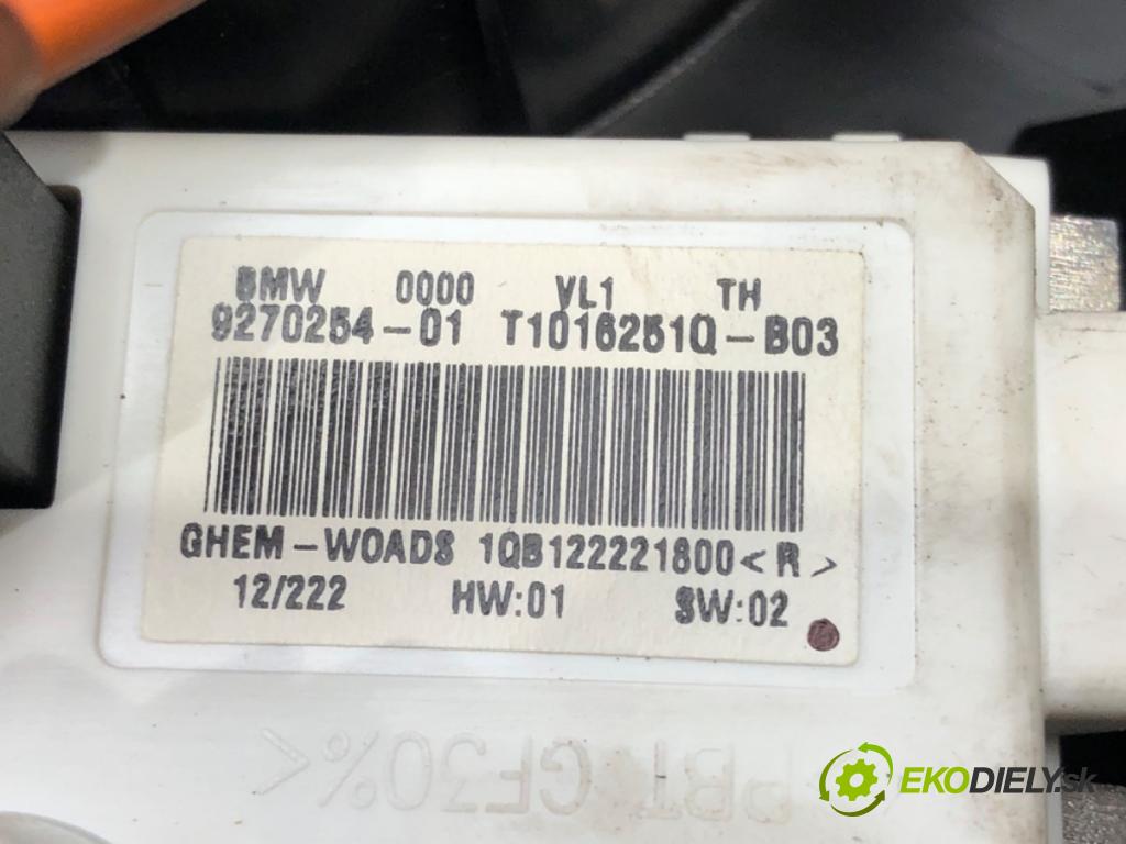 BMW 3 Touring (F31) 2012 - 2019    320 d 135 kW [184 KM] olej napędowy 2012 - 2016  ventilátor kúrenia T1014415A