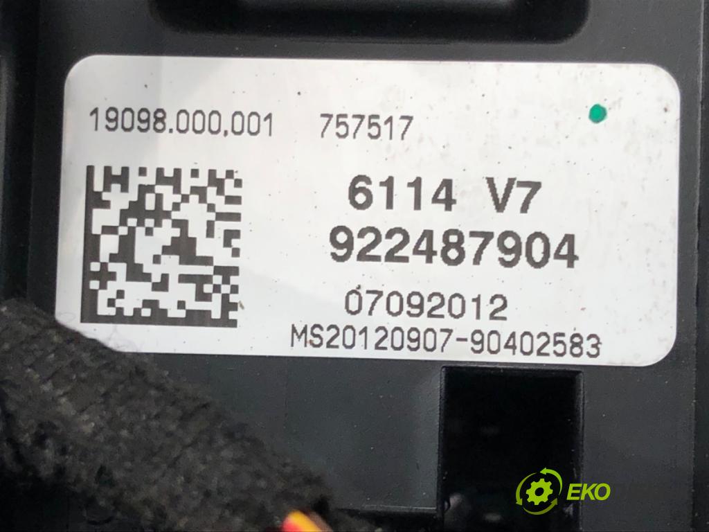 BMW 3 Touring (F31) 2012 - 2019    320 d 135 kW [184 KM] olej napędowy 2012 - 2016  skříňka poistková 922487904 (Pojistkové skříňky)