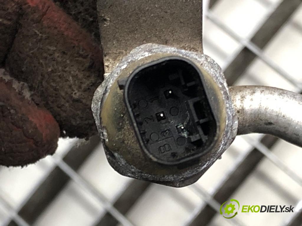 BMW 3 Touring (F31) 2012 - 2019    320 d 135 kW [184 KM] olej napędowy 2012 - 2016  rúrka klimatizácie 9212236 (Rúrky klimatizácie)