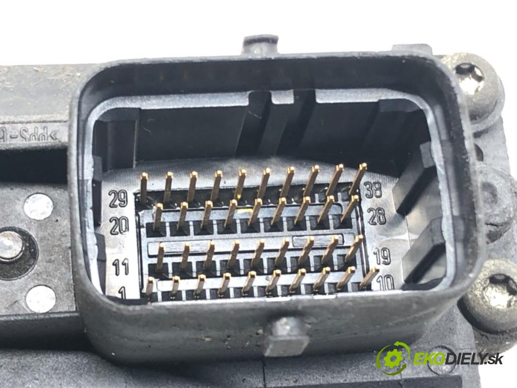 FIAT PUNTO (188_) 1999 - 2012    1.2 60 (188.030, .050, .130, .150, .230, .250) 44   riadiaca jednotka Motor 51819335 (Riadiace jednotky)