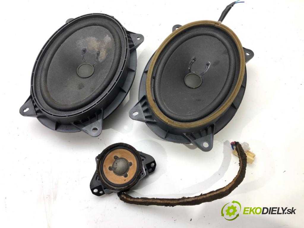 TOYOTA AVENSIS T27 sedan 2009 110 kW 2.2 D-4D (ADT271_) 2231 reproduktory 86160-05170