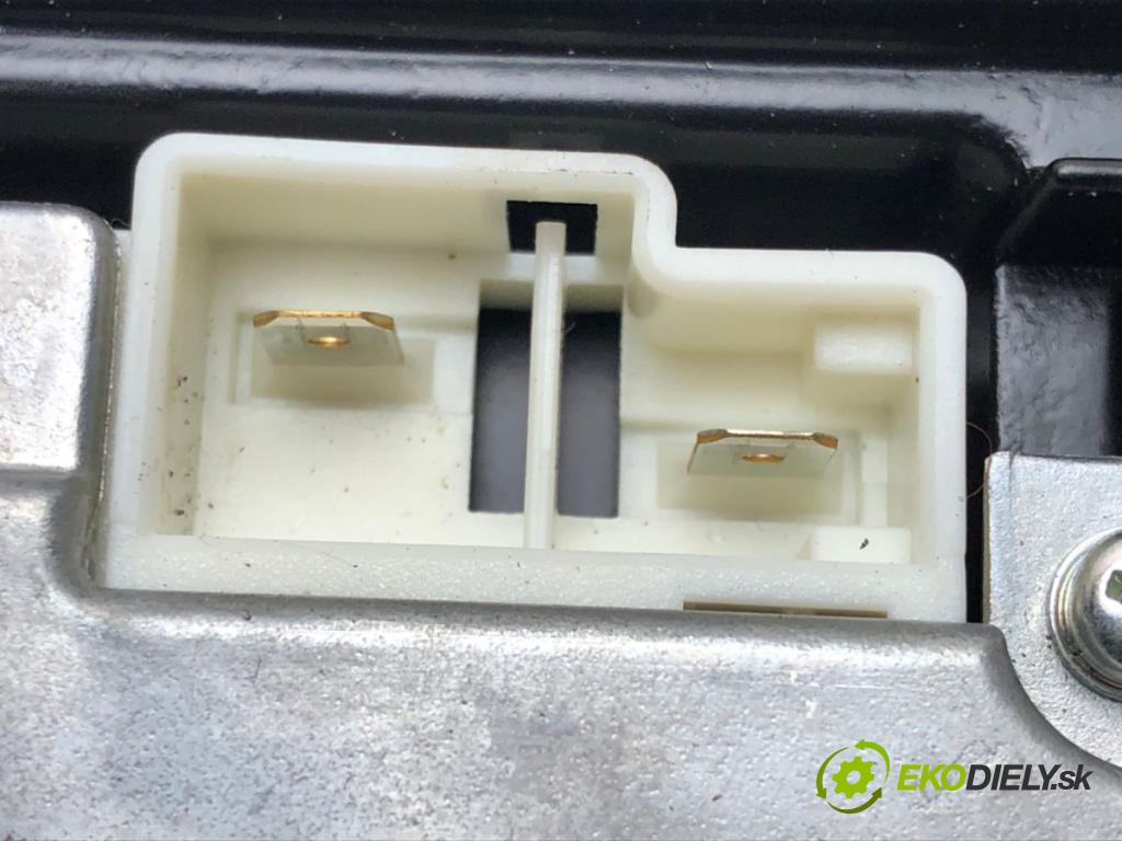 TOYOTA AVENSIS sedan (_T27_) 2008 - 2018    2.2 D-4D (ADT271_) 110 kW [150 KM] olej napędowy 2  Menič XENON 85967-51051 (Riadiace jednotky xenónu)