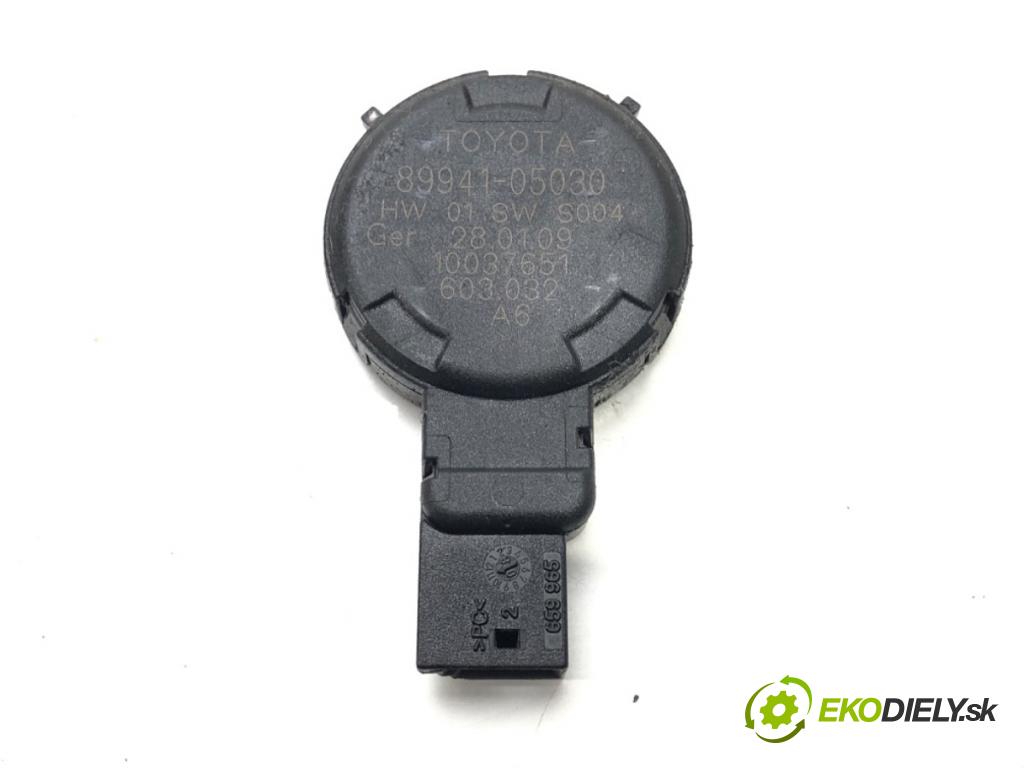 TOYOTA AVENSIS sedan (_T27_) 2008 - 2018    2.2 D-4D (ADT271_) 110 kW [150 KM] olej napędowy 2  Snímač dažďa 89941-05030 (Snímače dažďa)