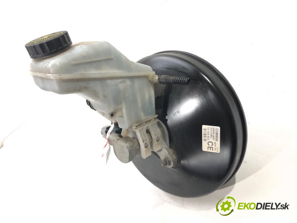 OPEL CORSA E (X15) 2014 - 2022    1.4 Turbo (08, 68) 74 kW [101 KM] benzyna 2014 - 2  Posilovač bŕzd 13430832
