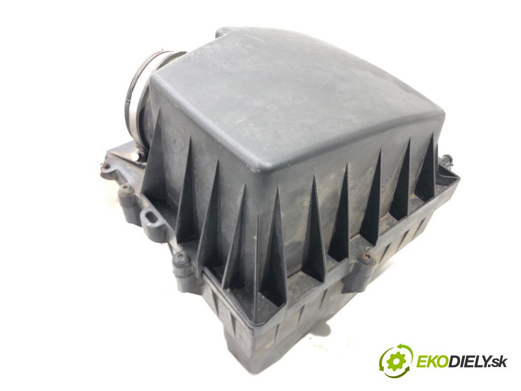 OPEL CORSA E (X15) 2014 - 2022    1.4 Turbo (08, 68) 74 kW [101 KM] benzyna 2014 - 2  obal filtra vzduchu  (Kryty filtrů)