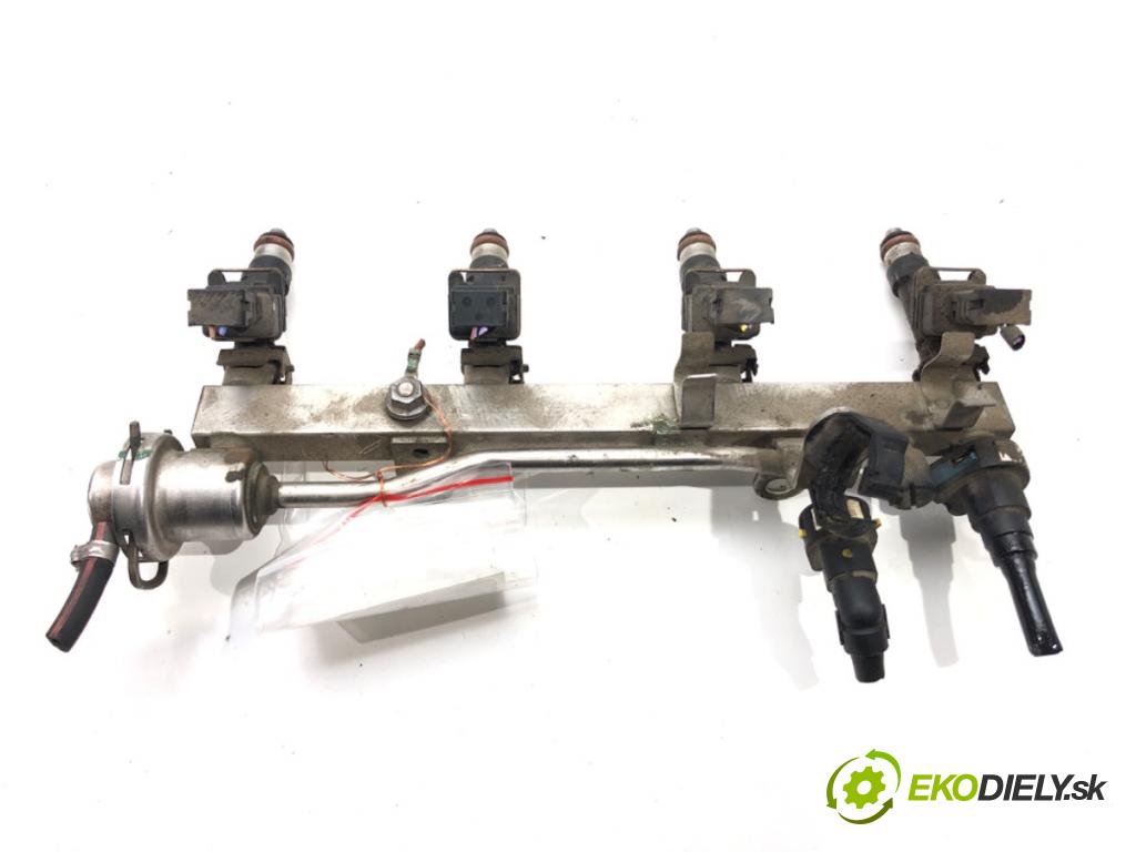 OPEL CORSA E (X15) 2014 - 2022    1.4 Turbo (08, 68) 74 kW [101 KM] benzyna 2014 - 2  Lišta vstrekovacia 55577580 0280158205 (Vstrekovacie lišty)