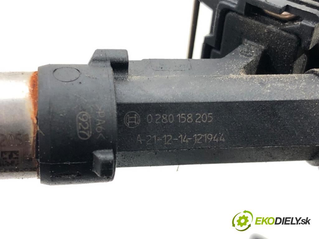 OPEL CORSA E (X15) 2014 - 2022    1.4 Turbo (08, 68) 74 kW [101 KM] benzyna 2014 - 2  Lišta vstrekovacia 55577580 0280158205 (Vstrekovacie lišty)