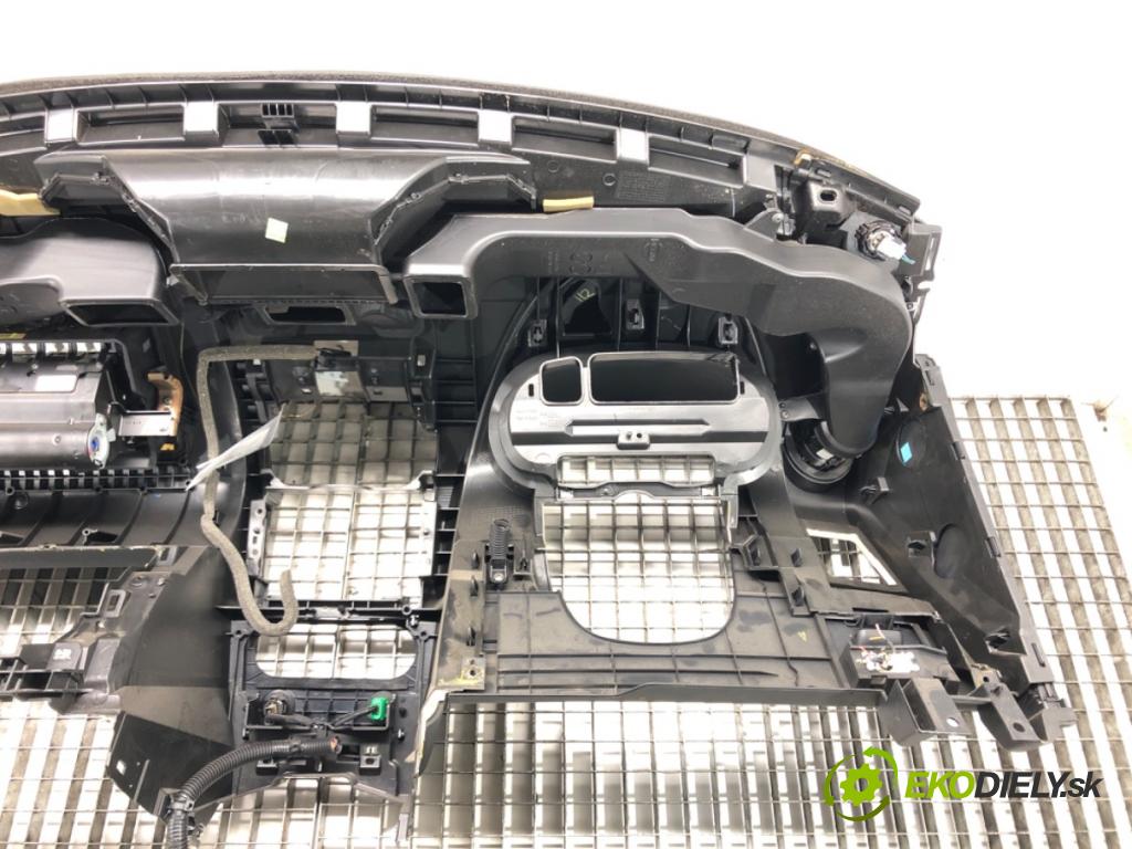 NISSAN QASHQAI / QASHQAI +2 I (J10, NJ10, JJ10E) 2006 - 2014    1.6 84 kW [114 KM] benzyna 2007 - 2013  Palubná doska  (Palubné dosky)