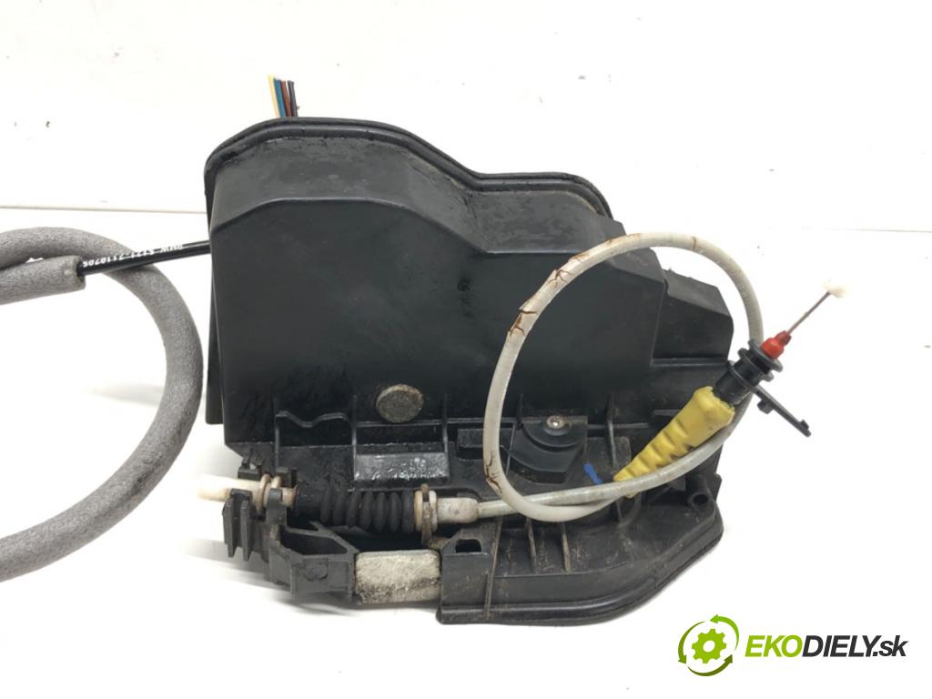 BMW 1 (E87) 2003 - 2013    118 d 90 kW [122 KM] olej napędowy 2004 - 2007  zámok dveře levý přední část