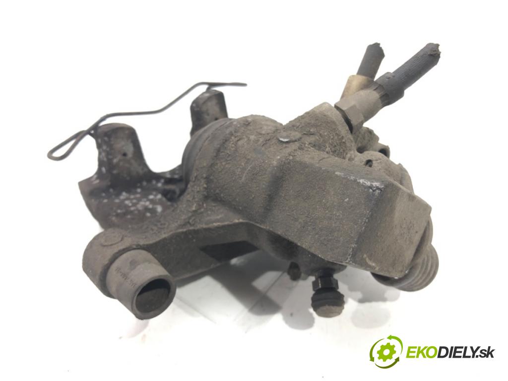 FORD FOCUS III Turnier 2010 - 2022    1.5 TDCi 88 kW [120 KM] olej napędowy 2014 - 2022  Brzdič strmeň pravy zad