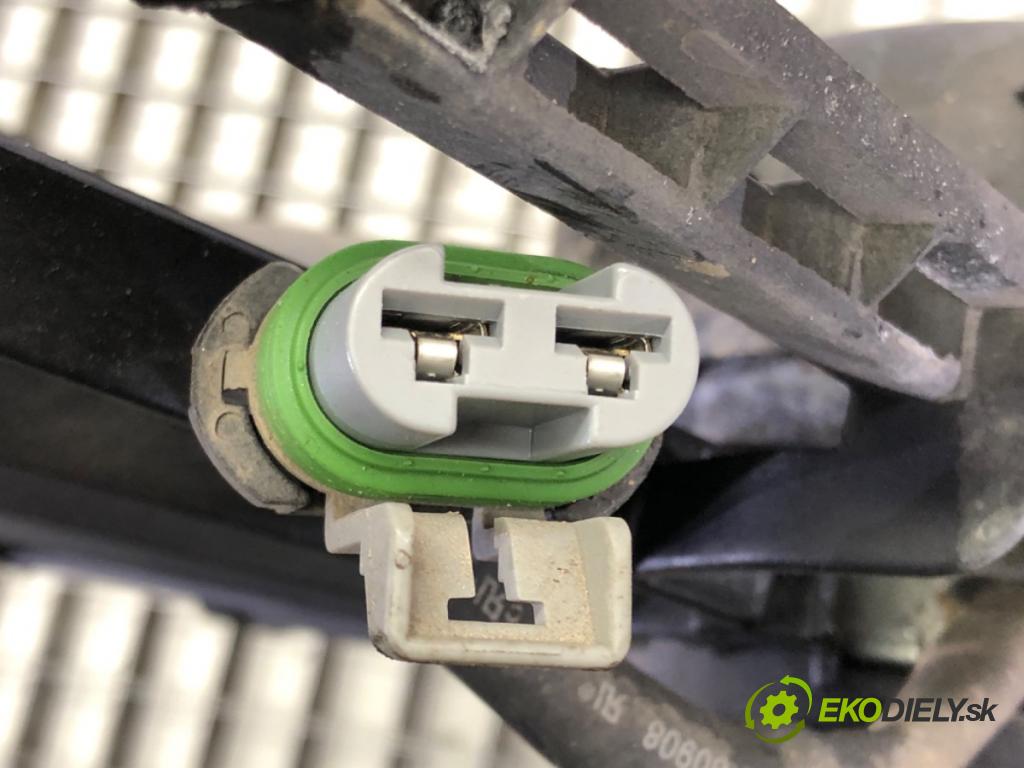 FORD FOCUS III Turnier 2010 - 2022    1.5 TDCi 88 kW [120 KM] olej napędowy 2014 - 2022  Ventilátor chladiča 5000921 (Ventilátory)