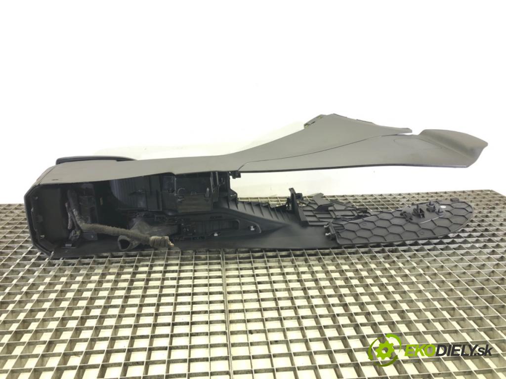 FORD FOCUS III Turnier 2010 - 2022    1.5 TDCi 88 kW [120 KM] olej napędowy 2014 - 2022  Tunel stredový  (Stredový tunel / panel)