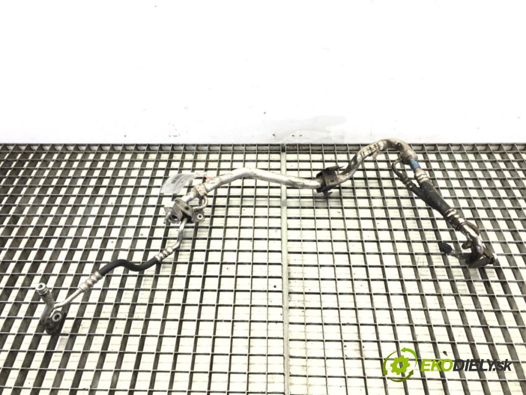 FORD FOCUS III Turnier 2010 - 2022    1.5 TDCi 88 kW [120 KM] olej napędowy 2014 - 2022  rúrka klimatizácie  (Rúrky klimatizácie)