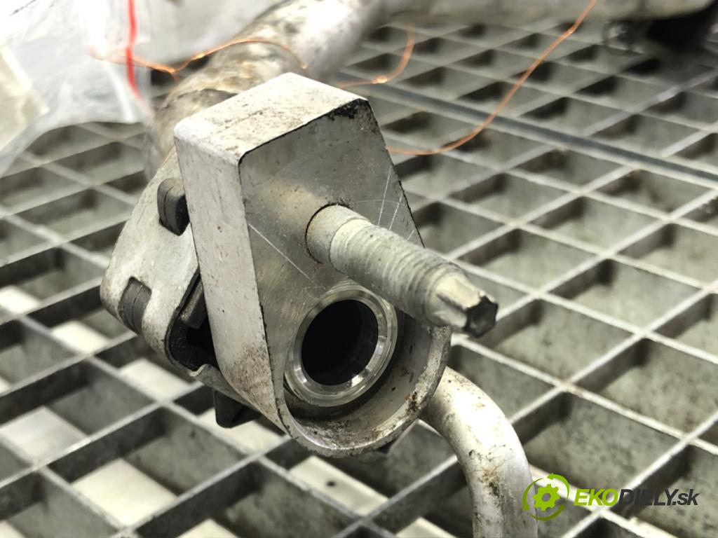 FORD FOCUS III Turnier 2010 - 2022    1.5 TDCi 88 kW [120 KM] olej napędowy 2014 - 2022  rúrka klimatizácie  (Rúrky klimatizácie)