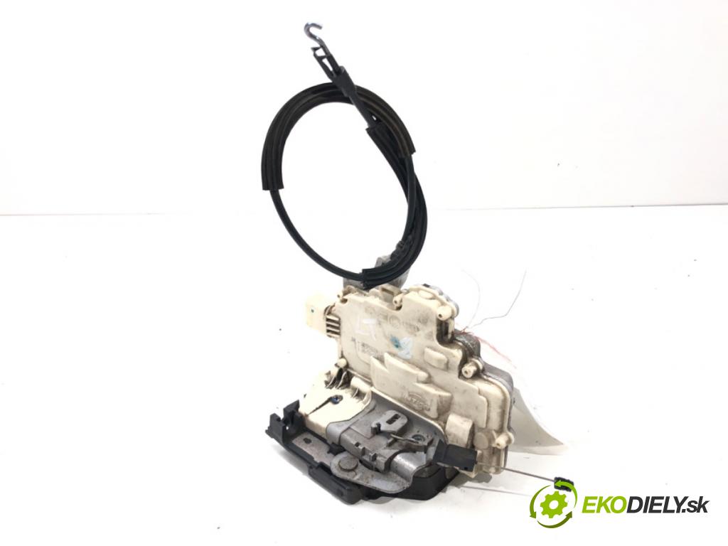 SEAT ALTEA (5P1) 2004 - 2022    1.9 TDI 77 kW [105 KM] olej napędowy 2004 - 2022  zámok dveře levý zadní část 5P0839011