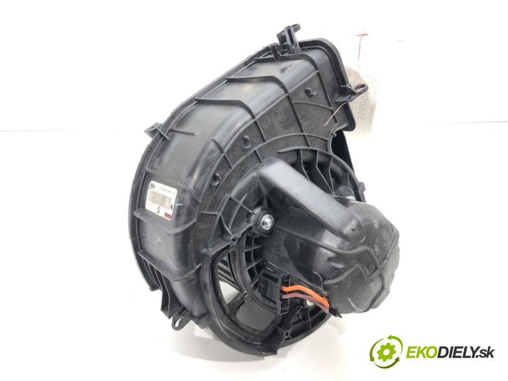 BMW X5 (E70) 2006 - 2013    xDrive 40 d 225 kW [306 KM] olej napędowy 2010 - 2  ventilátor kúrenia T1021266S
