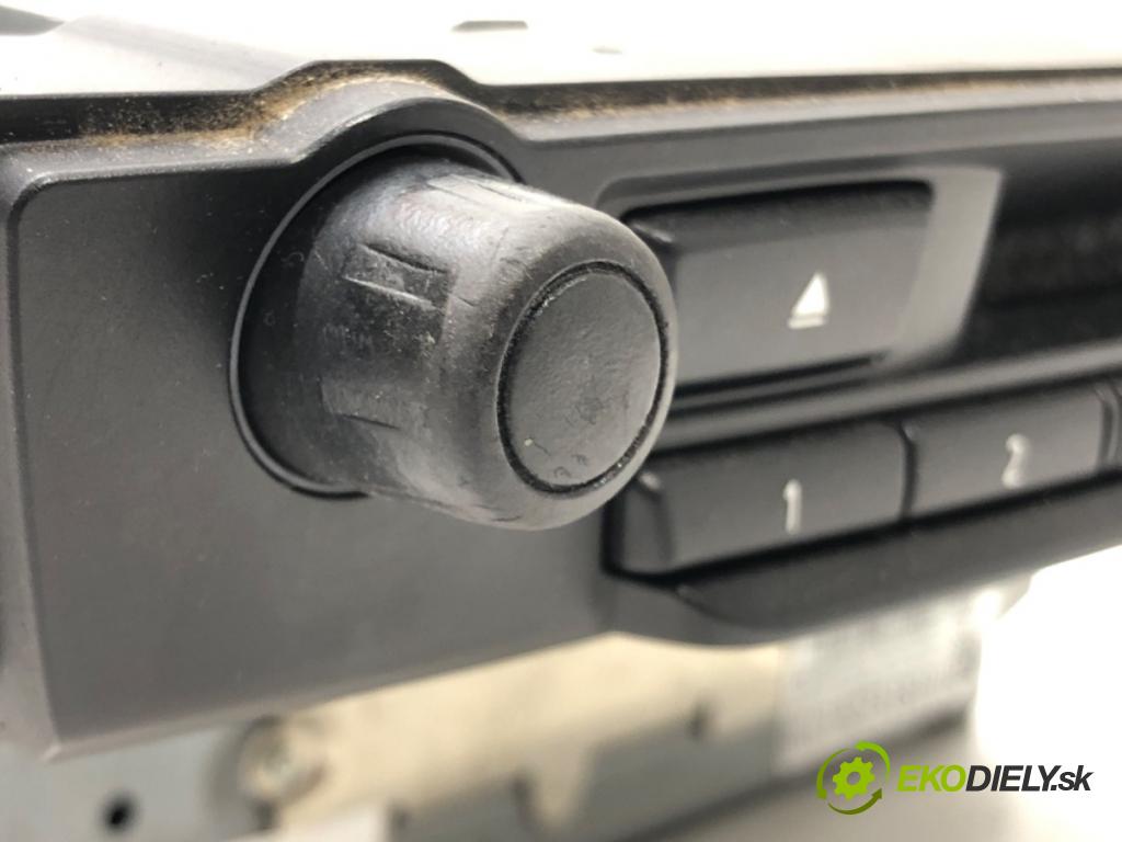 BMW X5 (E70) 2006 - 2013    xDrive 40 d 225 kW [306 KM] olej napędowy 2010 - 2  RADIO 9273181 (Audio zariadenia)