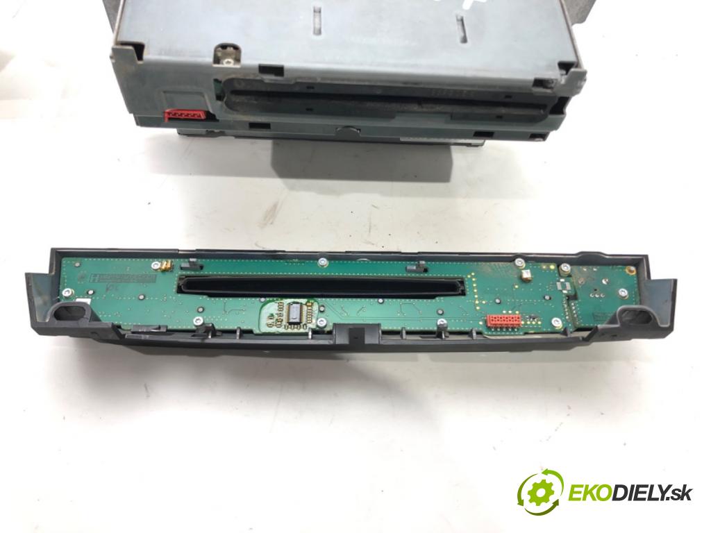 BMW X5 (E70) 2006 - 2013    xDrive 40 d 225 kW [306 KM] olej napędowy 2010 - 2  RADIO 9273181 (Audio zariadenia)