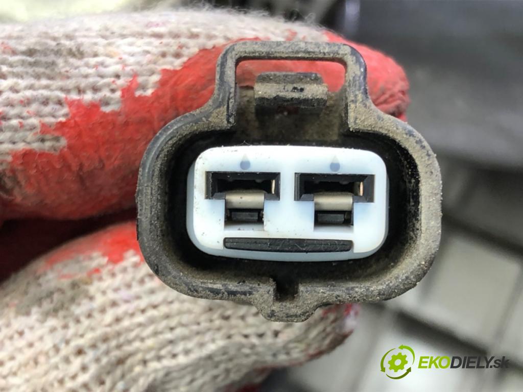 MITSUBISHI OUTLANDER I (CU_W) 2001 - 2008    2.0 (CU2W) 100 kW [136 KM] benzyna 2003 - 2006  Ventilátor chladiča  (Ventilátory)