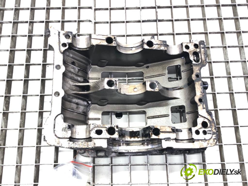 MICROCAR M8    M8  MISKA: olejová horná LDW442 (Olejové vane)