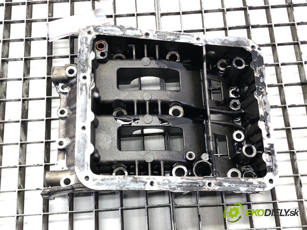 MICROCAR M8    M8  MISKA: olejová horná LDW442 (Olejové vane)