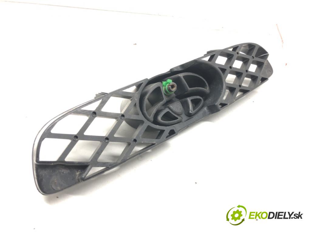 TOYOTA CELICA coupe (_T23_) 1999 - 2006    1.8 16V VT-i (ZZT230_) 105 kW [143 KM] benzyna 199  mřížka maska  (Mřížky (masky) chladičů)