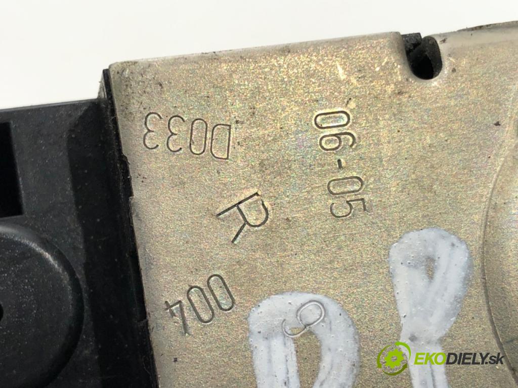 FIAT CROMA (194_) 2005 - 2022    1.9 D Multijet (194AXC1B, 194AXC12) 110 kW [150 KM  zámok dveře pravý přední část 51780200
