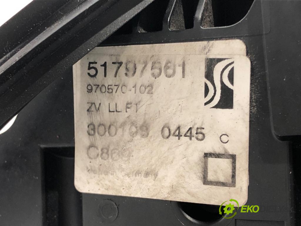 FIAT GRANDE PUNTO (199_) 2005 - 2022    1.4 (199AXB11, 199AXB1A, 199BXB1A, 199AXL1A) 57 kW  zámok dveře levý přední část 51797561