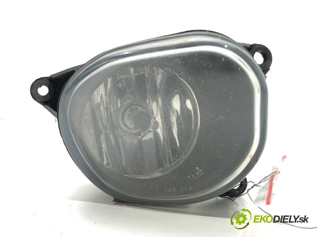 AUDI ALLROAD C5 (4BH) 2000 - 2005    2.5 TDI quattro 132 kW [180 KM] olej napędowy 2000  hmlové svetlo, hmlovka pravý přední část 4Z7941700