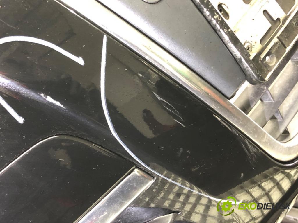 AUDI A6 C6 Avant (4F5) 2004 - 2011    2.7 TDI 132 kW [180 KM] olej napędowy 2005 - 2008  nárazník přední část KOMPLETNÍ: