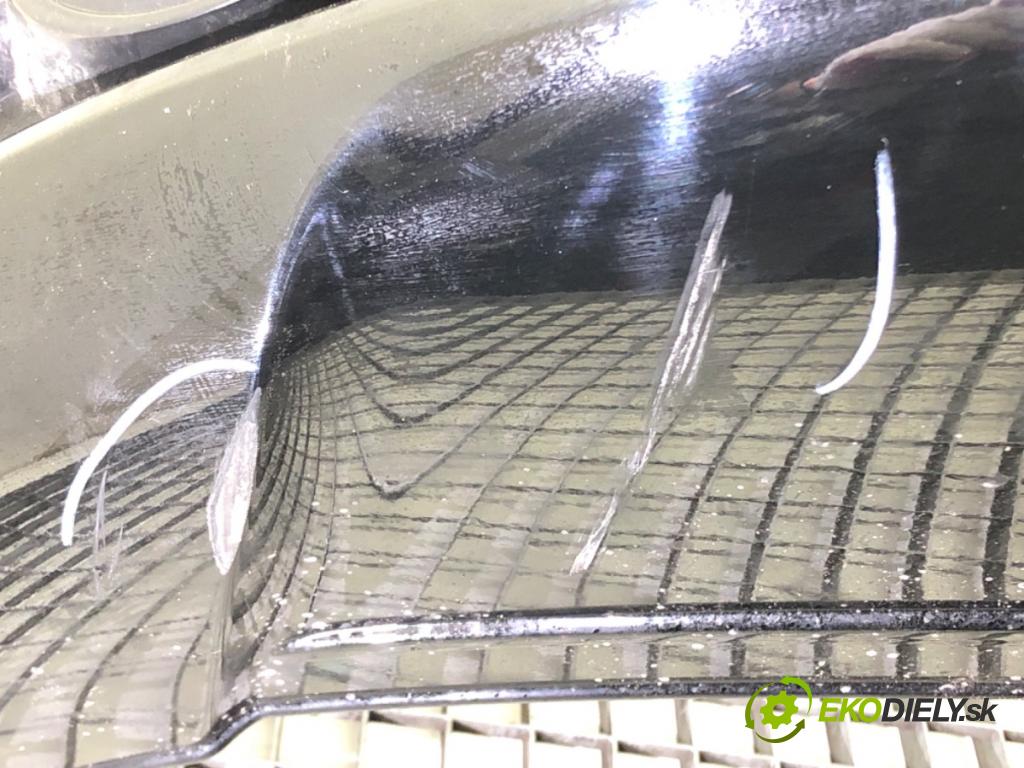 AUDI A6 C6 Avant (4F5) 2004 - 2011    2.7 TDI 132 kW [180 KM] olej napędowy 2005 - 2008  nárazník přední část KOMPLETNÍ: