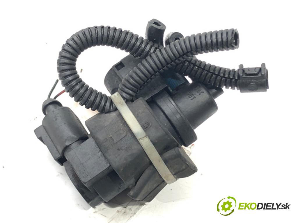 AUDI A6 C6 Avant (4F5) 2004 - 2011    2.7 TDI 132 kW [180 KM] olej napędowy 2005 - 2008  Ventil tlaku  (Ventily)