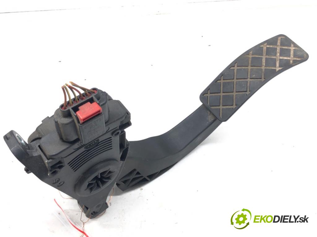 AUDI A6 C6 Avant (4F5) 2004 - 2011    2.7 TDI 132 kW [180 KM] olej napędowy 2005 - 2008  Potenciometer plynového pedálu 8K1721523 (Pedále)